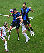 09.jpg